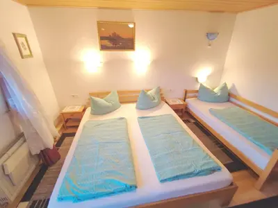 Ein Bett oder Betten in einem Zimmer der Unterkunft Group Holiday Home in Hippach with dreamy views