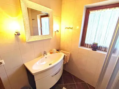 Ein Badezimmer in der Unterkunft Chalet in Hippach near Ski Paradise