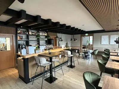 Lounge oder Bar in der Unterkunft Hotel Der Drahtesel