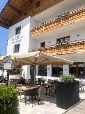 Ein Balkon oder eine Terrasse in der Unterkunft Hotel Der Drahtesel