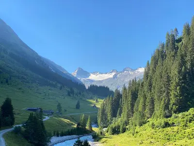 Naturlandschaft in der Nähe des Hotels