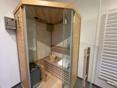 Ein Badezimmer in der Unterkunft Chalet Wildenbach by Interhome
