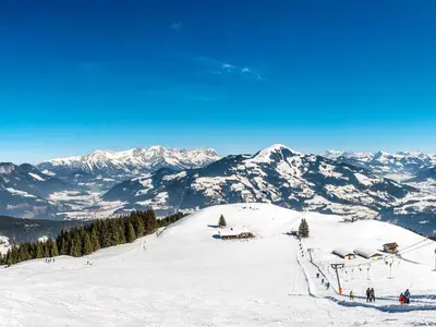 Apartment Panoramablick by Interhome im Winter