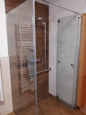 Ein Badezimmer in der Unterkunft Großzügiges Apartment Georg Mayrhofen Barrierefrei