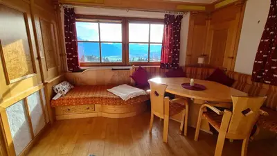 Ein Sitzbereich in der Unterkunft Appartement Schwindelfrei