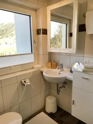 Ein Badezimmer in der Unterkunft Wohnung Steixner