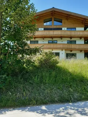 Ein Garten an der Unterkunft Haus Seisl