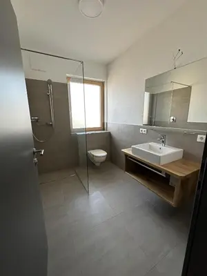Ein Badezimmer in der Unterkunft Appart Anna