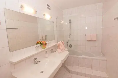 Ein Badezimmer in der Unterkunft Schiederhof
