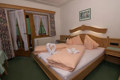 Ein Bett oder Betten in einem Zimmer der Unterkunft Schiederhof