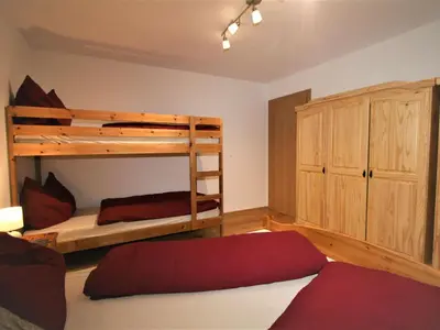 Ein Bett oder Betten in einem Zimmer der Unterkunft Apartment Sonnigs Platzl by Interhome
