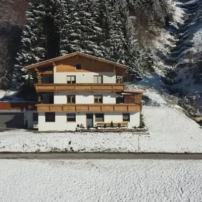 Apartment Sonnigs Platzl by Interhome