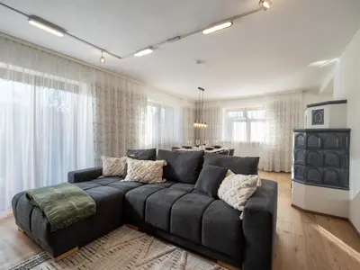 Ein Sitzbereich in der Unterkunft Ferienwohnung Dahoam