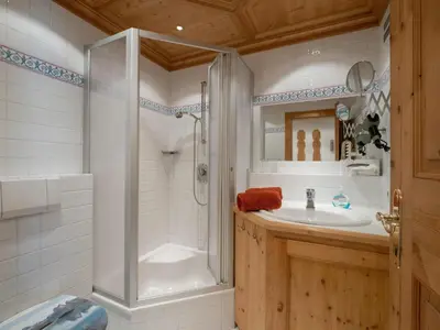 Ein Badezimmer in der Unterkunft Landhaus Ammer