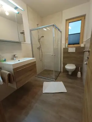 Ein Badezimmer in der Unterkunft Apart Leo