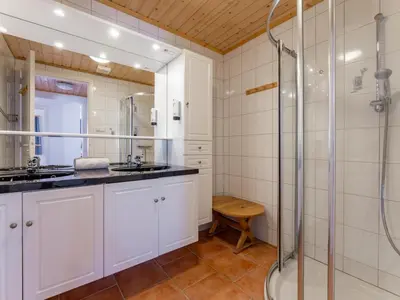 Ein Badezimmer in der Unterkunft Chapter Two