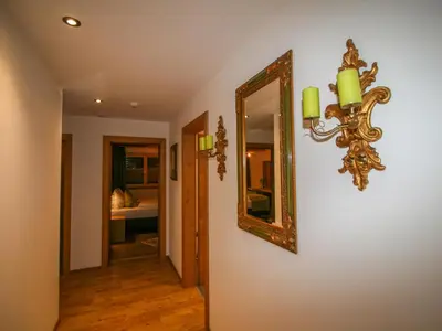 Ein Bett oder Betten in einem Zimmer der Unterkunft Apartment Erzherzog's Apts-Zillertal Kaiser Lodge by Interhome