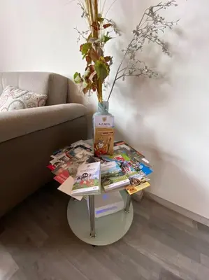 Ein Sitzbereich in der Unterkunft LEO Apart 1