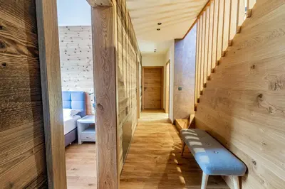 Ein Sitzbereich in der Unterkunft Chalet Dinkel in Niedernsill