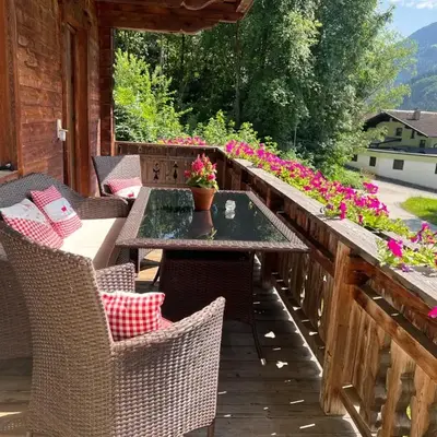 Ferienwohnung Platzhirsch Panorama View Balkon