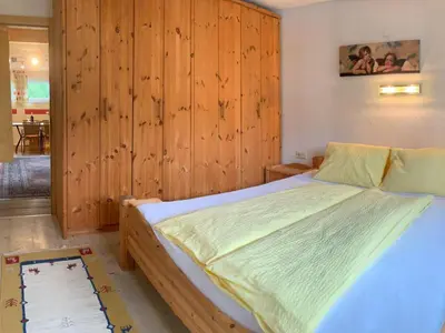 Ein Bett oder Betten in einem Zimmer der Unterkunft Ferienwohnung Zeller