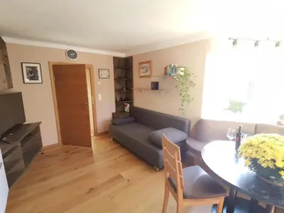 Ein Sitzbereich in der Unterkunft Ferienwohnung Konrad
