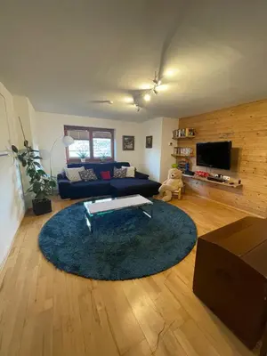 TV/Unterhaltungsangebot in der Unterkunft Upcycling Appartement Fischl - Nachhaltig und Kreativ Wohnen für Groß und klein