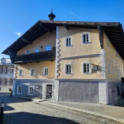 Zentral