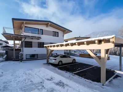 Das Gebäude in dem sich die Ferienwohnung befindet