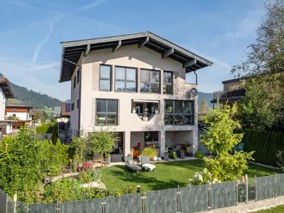 Ein Garten an der Unterkunft Ferienwohnung Antonia