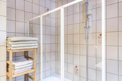 Ein Badezimmer in der Unterkunft Ferienwohnung Gamsbock Panorama View Balkon, Gartensauna, Garten, Grillplatz