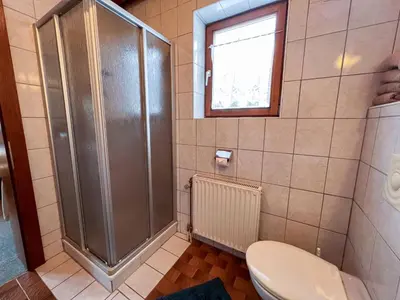 Ein Badezimmer in der Unterkunft Apartment Top 1 by Interhome