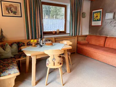 Ein Sitzbereich in der Unterkunft Apartment Top 1 by Interhome
