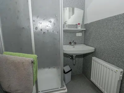 Ein Badezimmer in der Unterkunft Chalet in Hollersbach near Kitzbühel Ski Lift