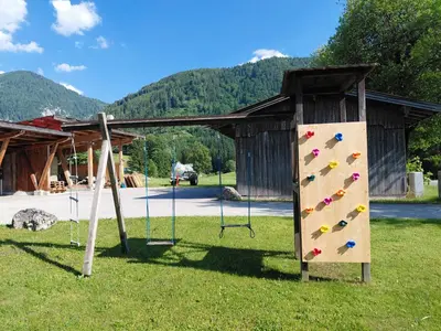 Ein allgemeiner Bergblick oder ein Berglick von der Ferienwohnung aus