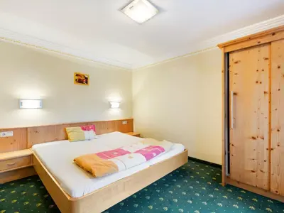 Ein Bett oder Betten in einem Zimmer der Unterkunft Studio in Saalbach near Ski Slopes
