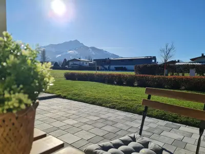 Ein allgemeiner Bergblick oder ein Berglick von der Ferienwohnung aus