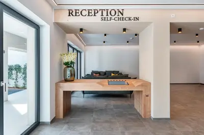 Lobby/Rezeption in der Unterkunft Das Lenz by Inncomer