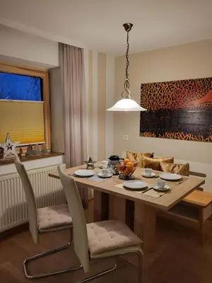 Ein Sitzbereich in der Unterkunft Apartment bei Anna