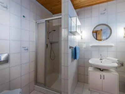 Ein Badezimmer in der Unterkunft Appartement Erika