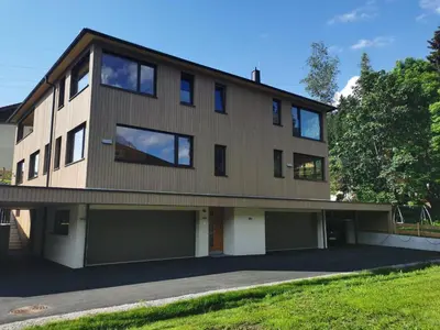 Das Gebäude in dem sich die Ferienwohnung befindet