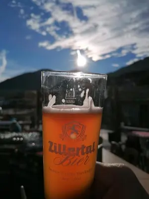 Ein allgemeiner Bergblick oder ein Berglick von der Ferienwohnung aus
