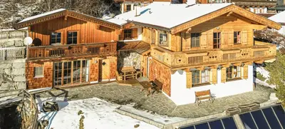 Das Gebäude in dem sich das Chalet befindet